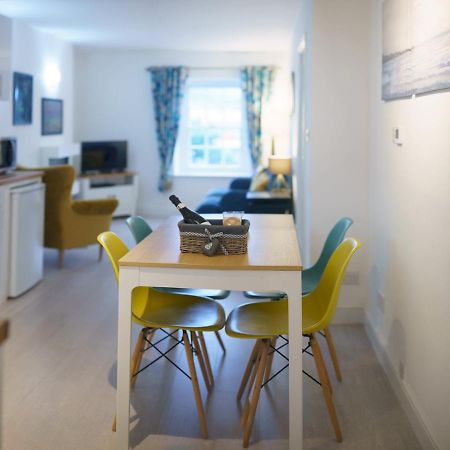 Pass The Keys Modern 2 Bed Flat Overlooking Aberaeron Harbour المظهر الخارجي الصورة