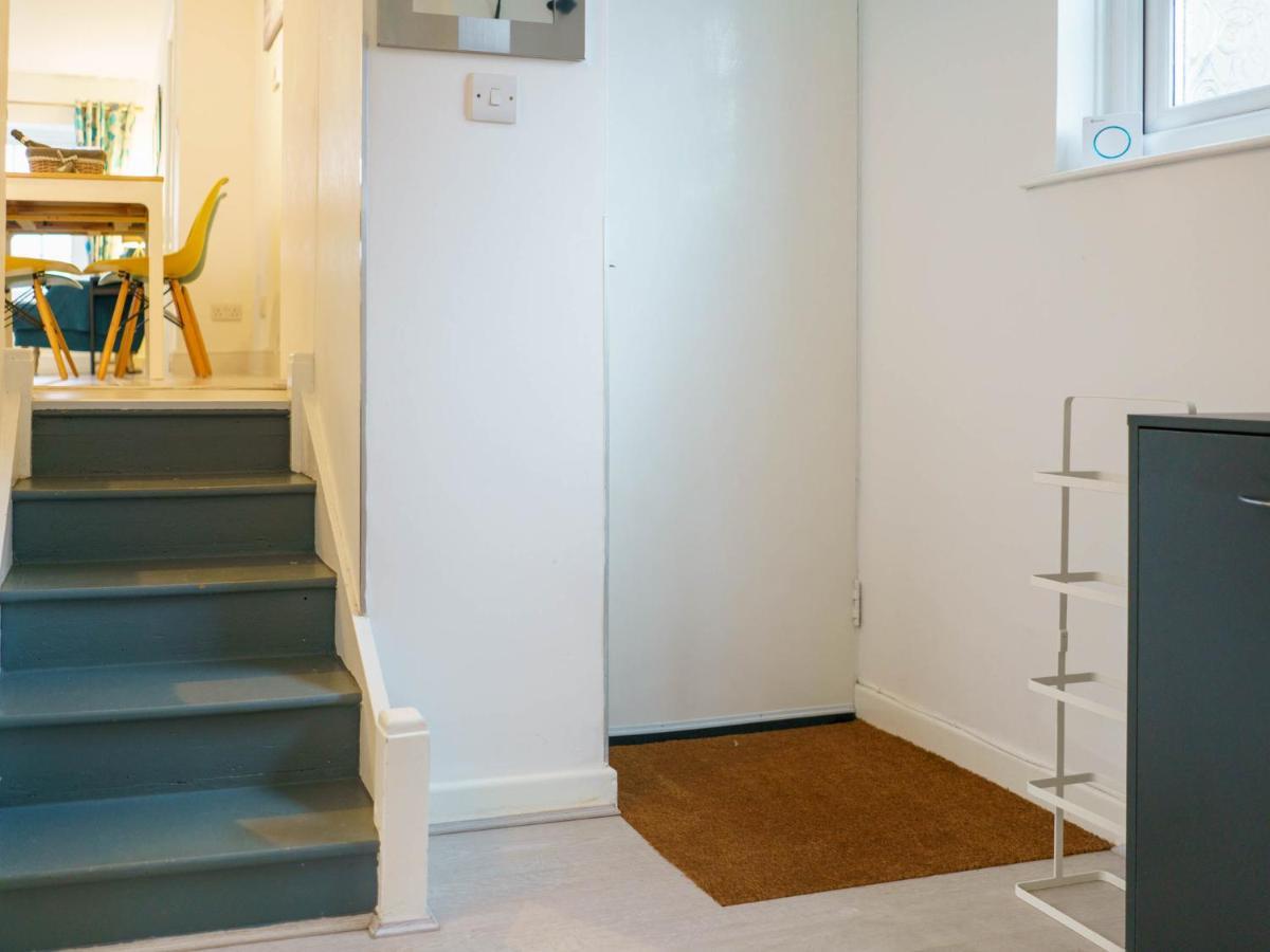 Pass The Keys Modern 2 Bed Flat Overlooking Aberaeron Harbour المظهر الخارجي الصورة
