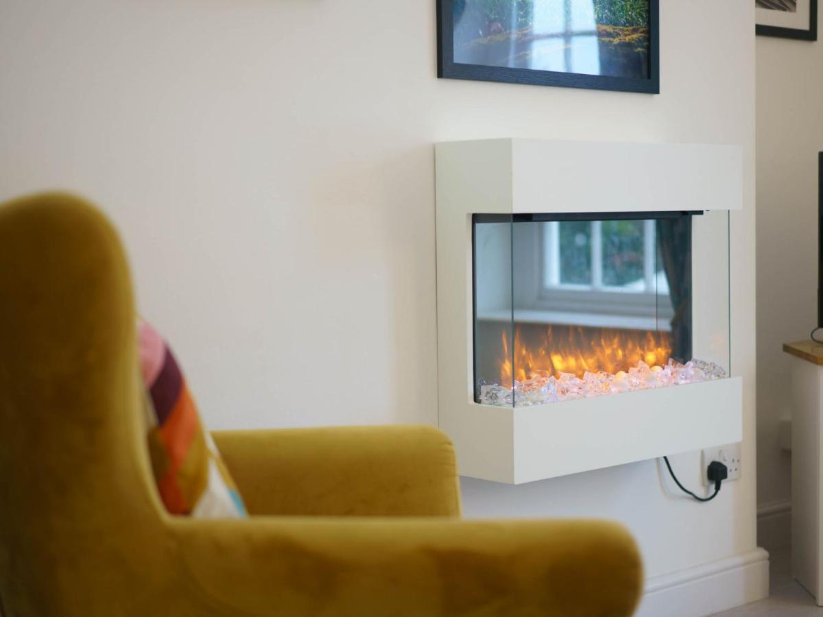 Pass The Keys Modern 2 Bed Flat Overlooking Aberaeron Harbour المظهر الخارجي الصورة