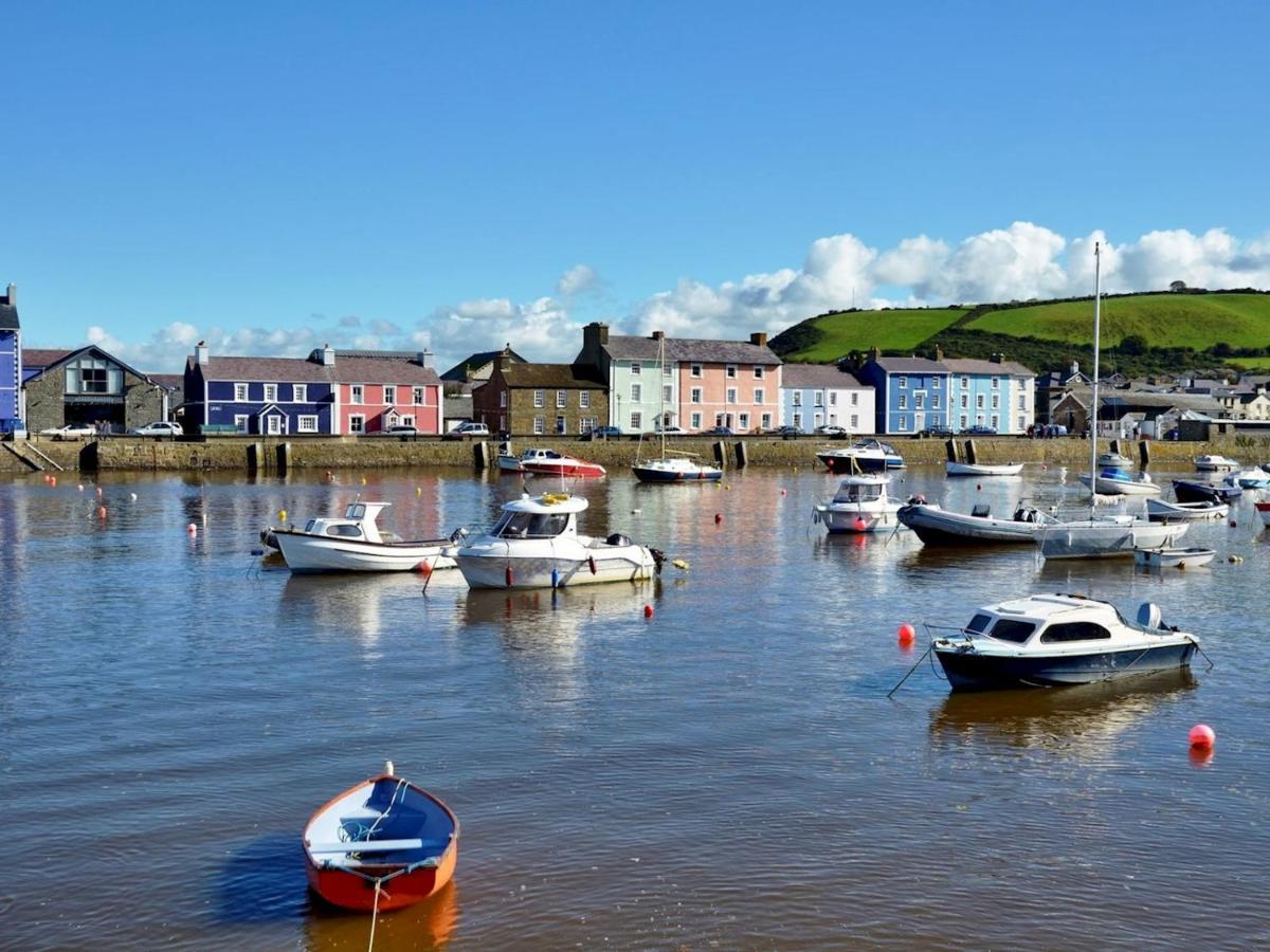 Pass The Keys Modern 2 Bed Flat Overlooking Aberaeron Harbour المظهر الخارجي الصورة