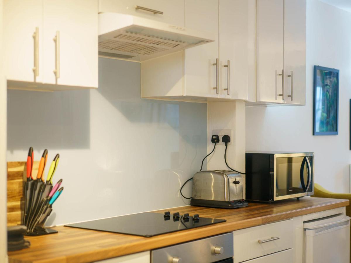 Pass The Keys Modern 2 Bed Flat Overlooking Aberaeron Harbour المظهر الخارجي الصورة
